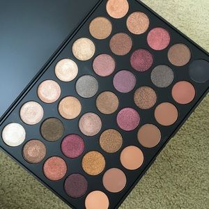 Morphe 35F eyeshadow palate